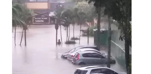 Chuva Deixa Fam Lias Desalojadas E Interdita Rio Santos Em S Sebasti O