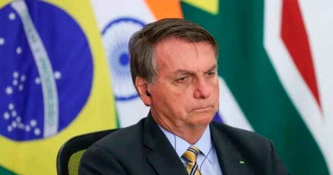 Bolsonaro Desiste De Renda Brasil E Aux Lio Emergencial Mas Quer