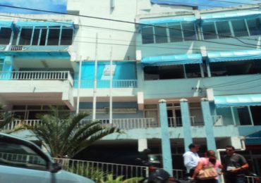 Fachada_do_prédio_da_Prefeitura_de_Aparecida_SP-iloveimg-resized