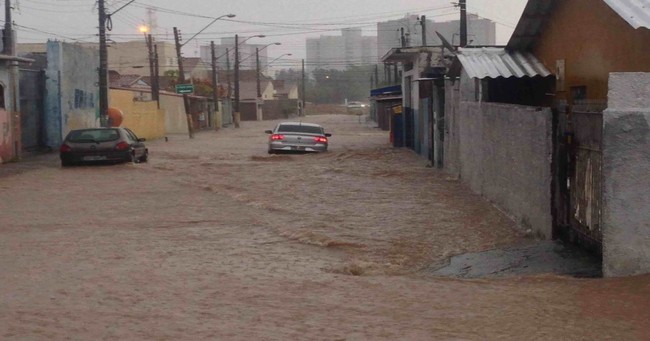 enchente-iloveimg-resized