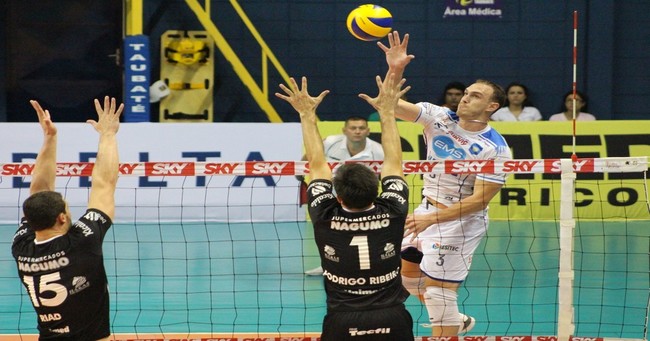 taubate_x_corinthians_6-iloveimg-resized