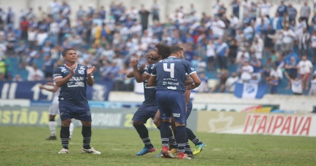 taubate_x_sao_bernardo-iloveimg-resized