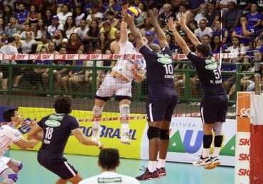 daneoodw0aambz9.jpg_large-iloveimg-resized