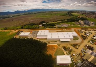 frente_fabrica_alstom-iloveimg-resized