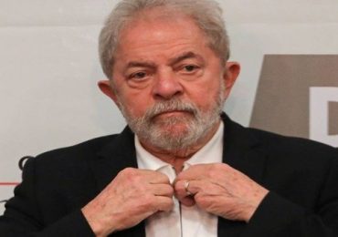 x72147643_Former-Brazilian-president-and-founding-member-of-the-Workers27-Party-PT-Luiz-Inacio-Lula-da.jpg.pagespeed.ic