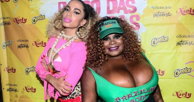 anitta e todynho