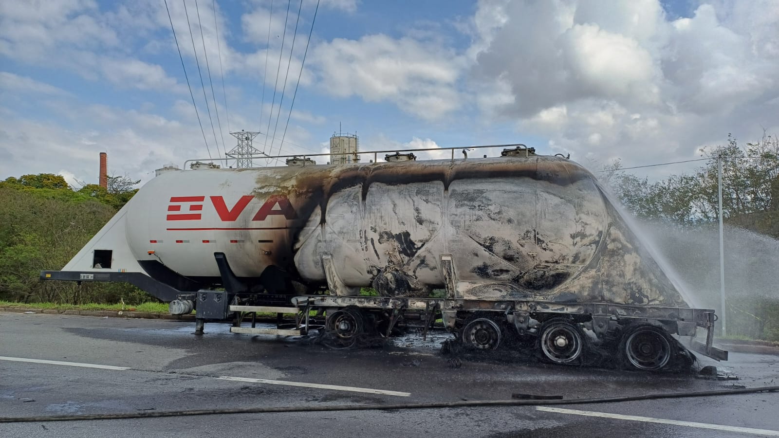 WhatsApp Image 2025-10-14 at 09.48.36