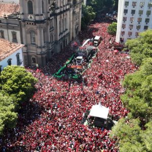 festa-rio-flamengo-libertadores-e1764525439829