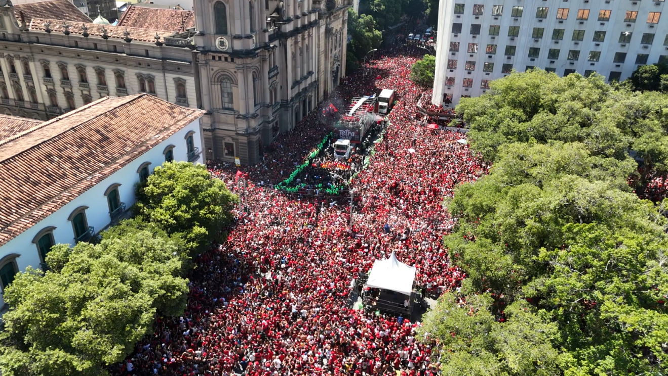 festa-rio-flamengo-libertadores-e1764525439829